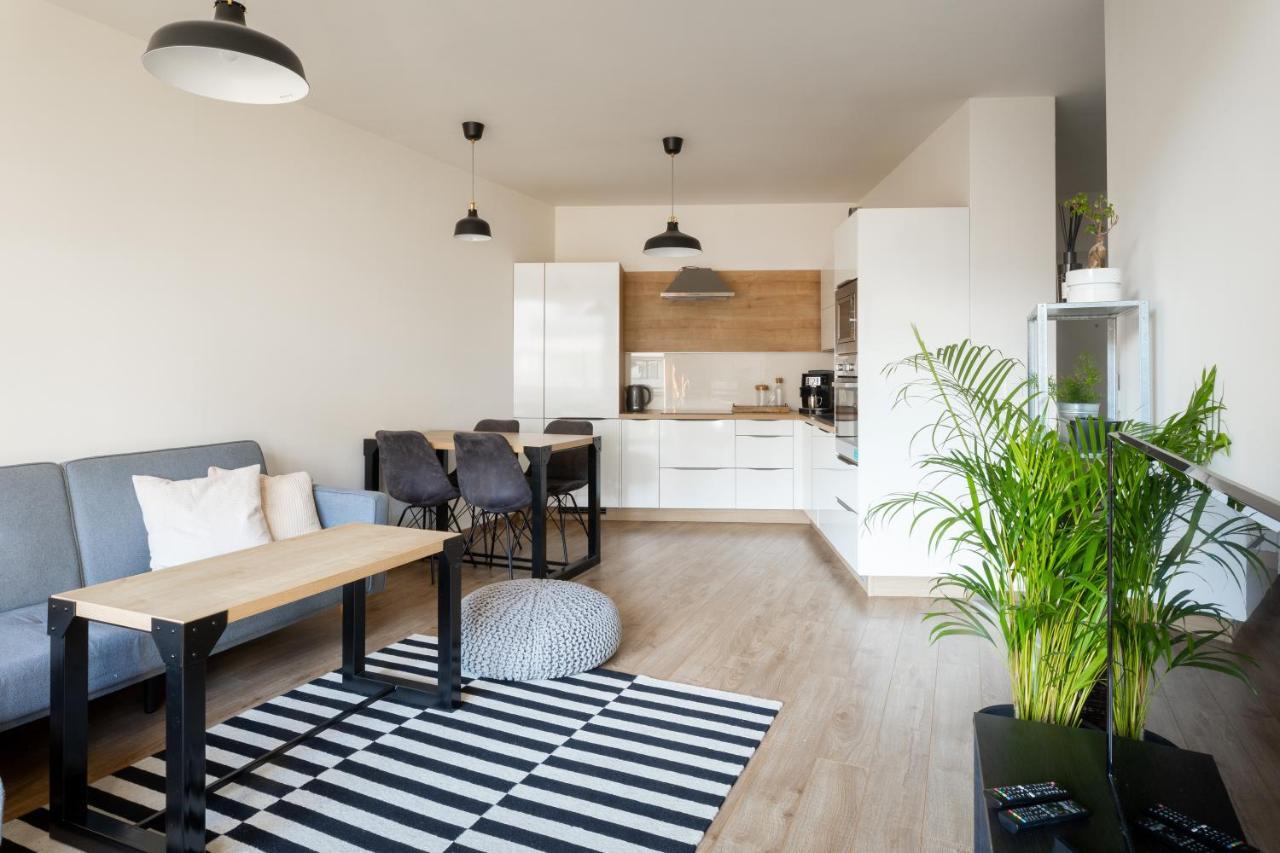 Quiet & Cozy Apartment Old Town - Free Underground Parking Caşonia Exterior foto