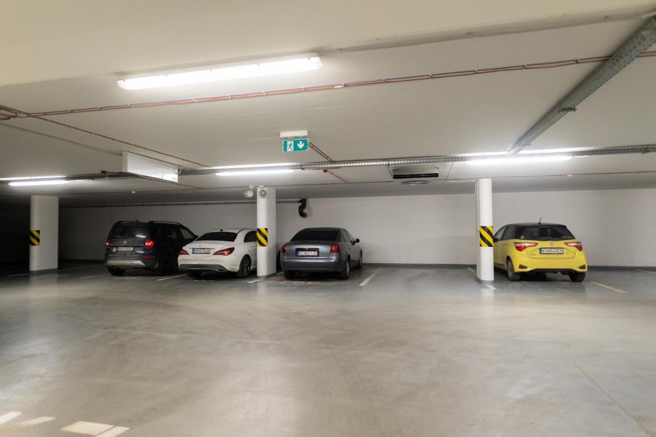 Quiet & Cozy Apartment Old Town - Free Underground Parking Caşonia Exterior foto